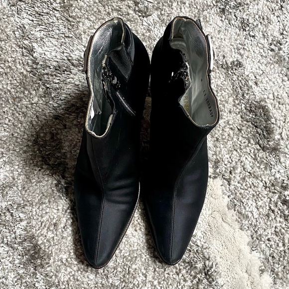 Donald J Pliner Pointed toe ankle heeled booties size 8.5 - Picture 5 of 13